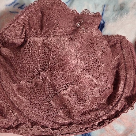 Auden Unlined Balconette Bra - Picture 4 of 9